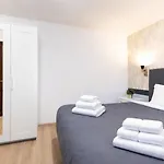 Arya Vaticano Apartmán *